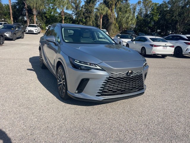 2023 Lexus RX 350's photo