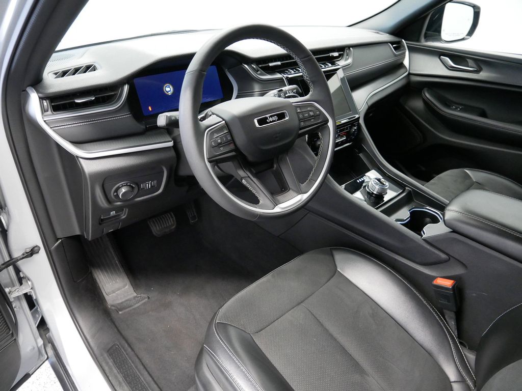 Certified 2024 Jeep Grand Cherokee Altitude with VIN 1C4RJHAG2RC187509 for sale in Coon Rapids, Minnesota