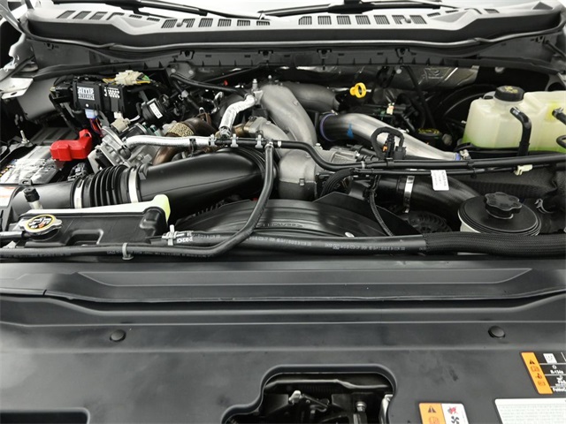 2025 FORD F-250 - Image 33