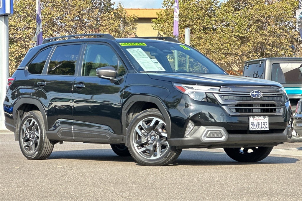 2025 Subaru Forester Limited photo 2