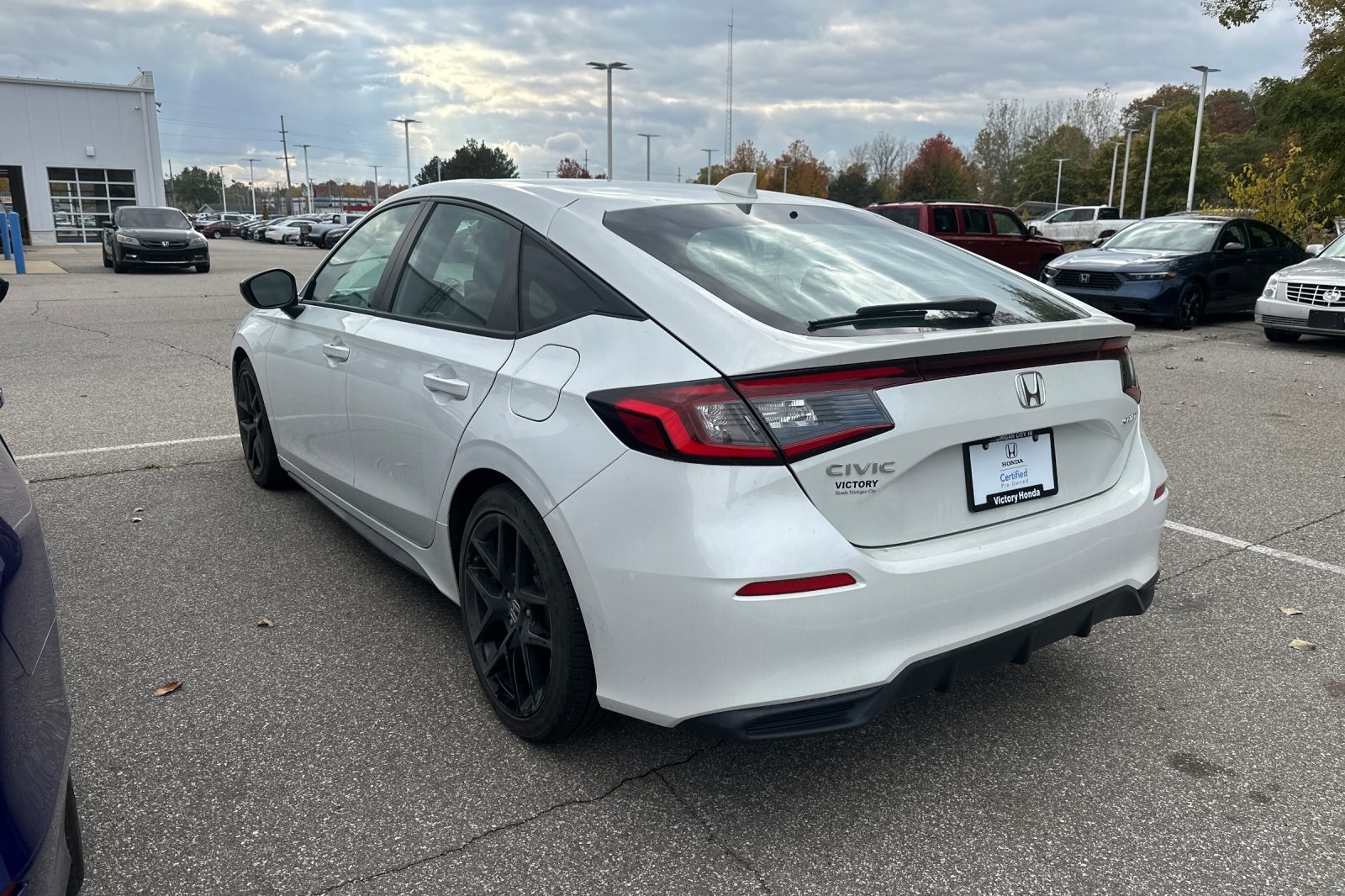 2022 Honda Civic Sport photo 3