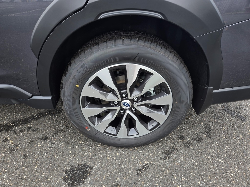 2025 Subaru Outback Touring XT photo 4
