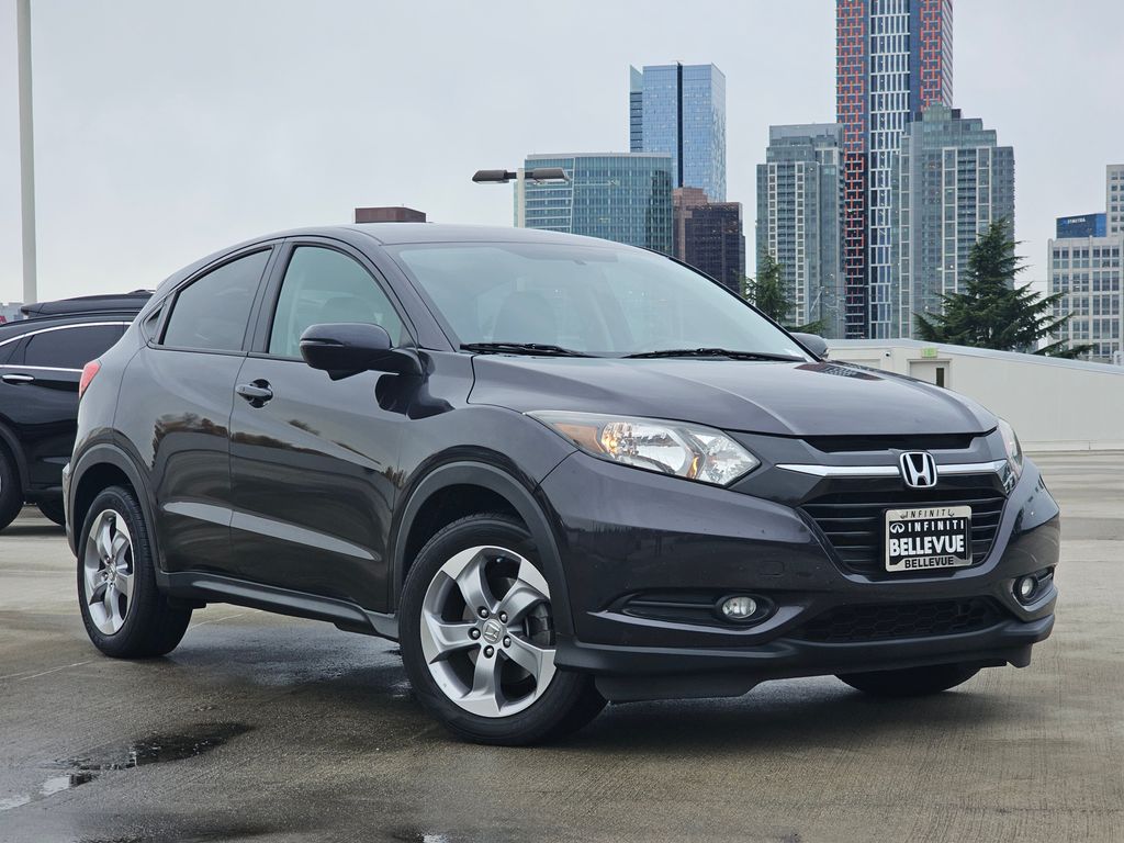 2017 Honda HR-V EX photo 2