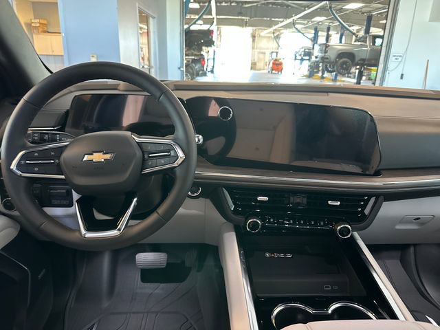 2025 Chevrolet Tahoe Premier photo 11