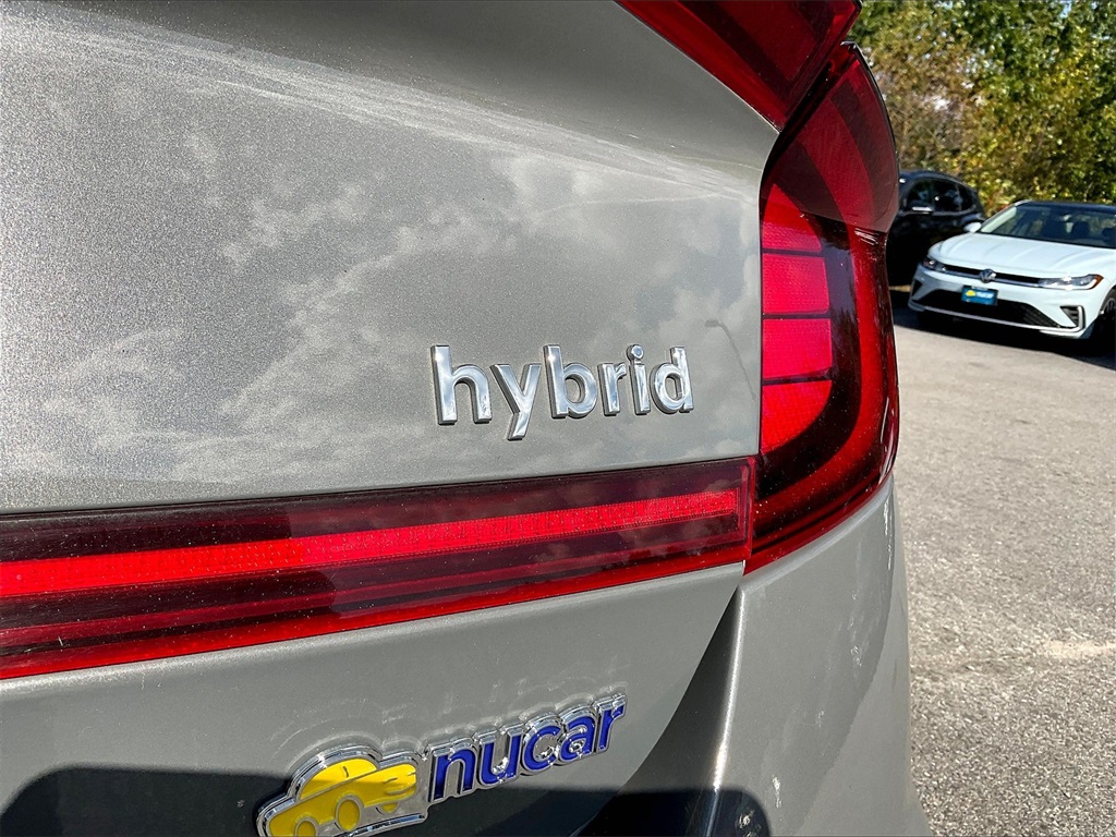 2022 Hyundai Sonata Hybrid Limited photo 27