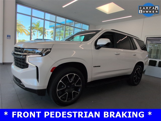 2021 Chevrolet Tahoe RST photo 3