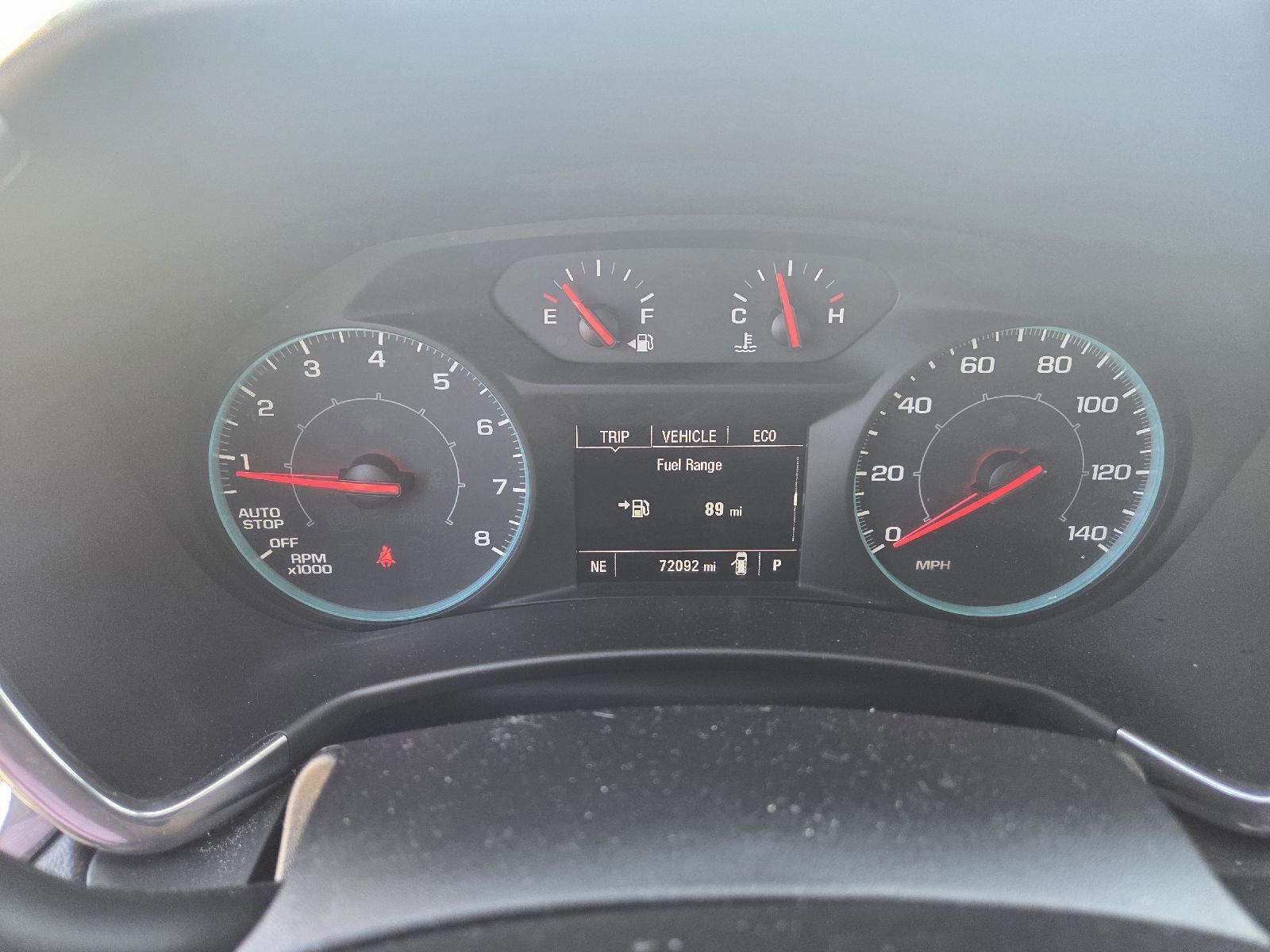 2020 Chevrolet Equinox LS photo 2