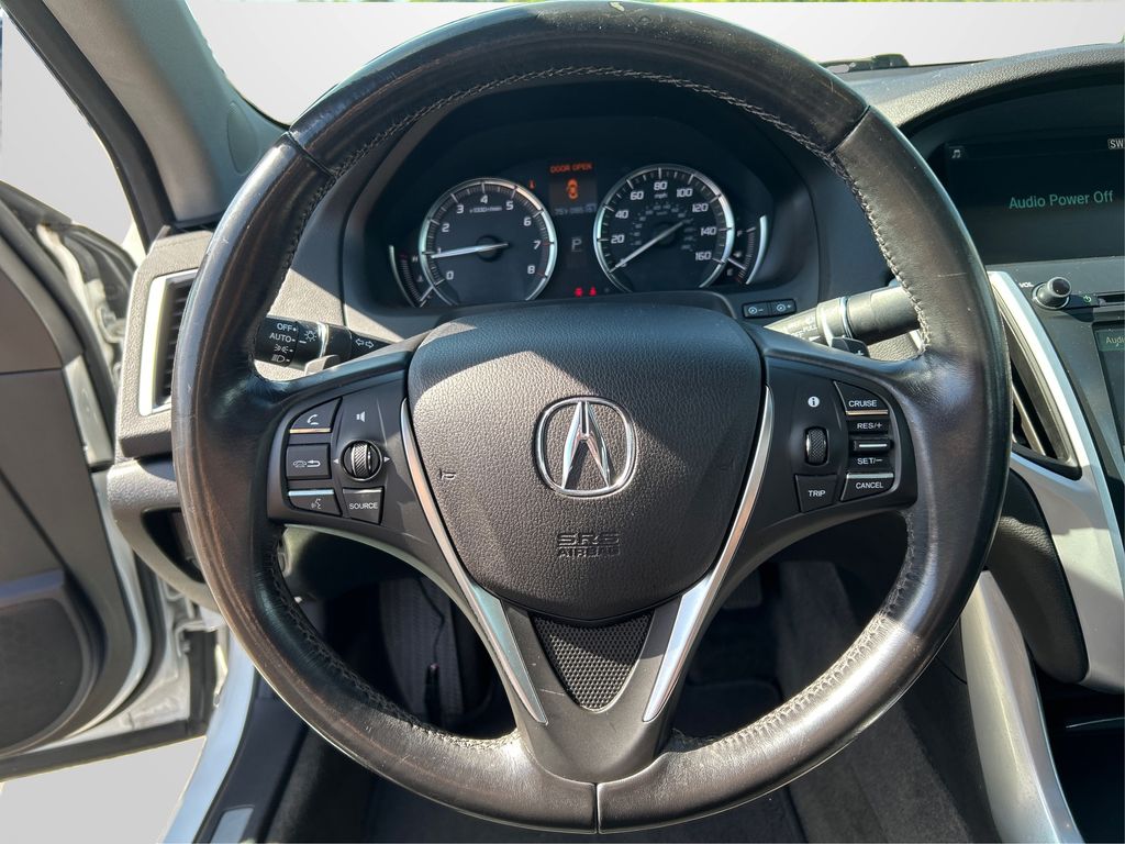 2017 Acura TLX 2.4L photo 17