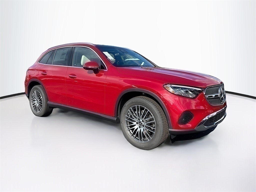 2026 Mercedes-Benz GLC Base's photo