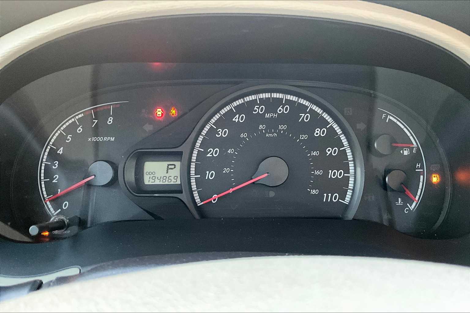 2013 Toyota Sienna LE photo 21