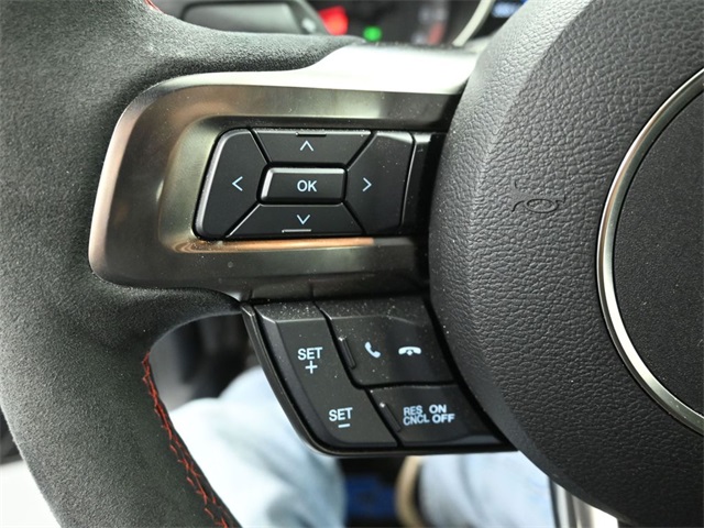 2017 FORD MUSTANG - Image 12