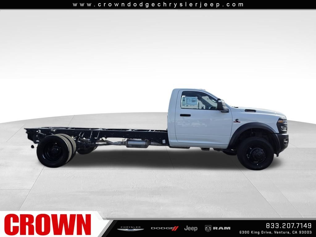 2025 Ram 5500 Tradesman photo 4