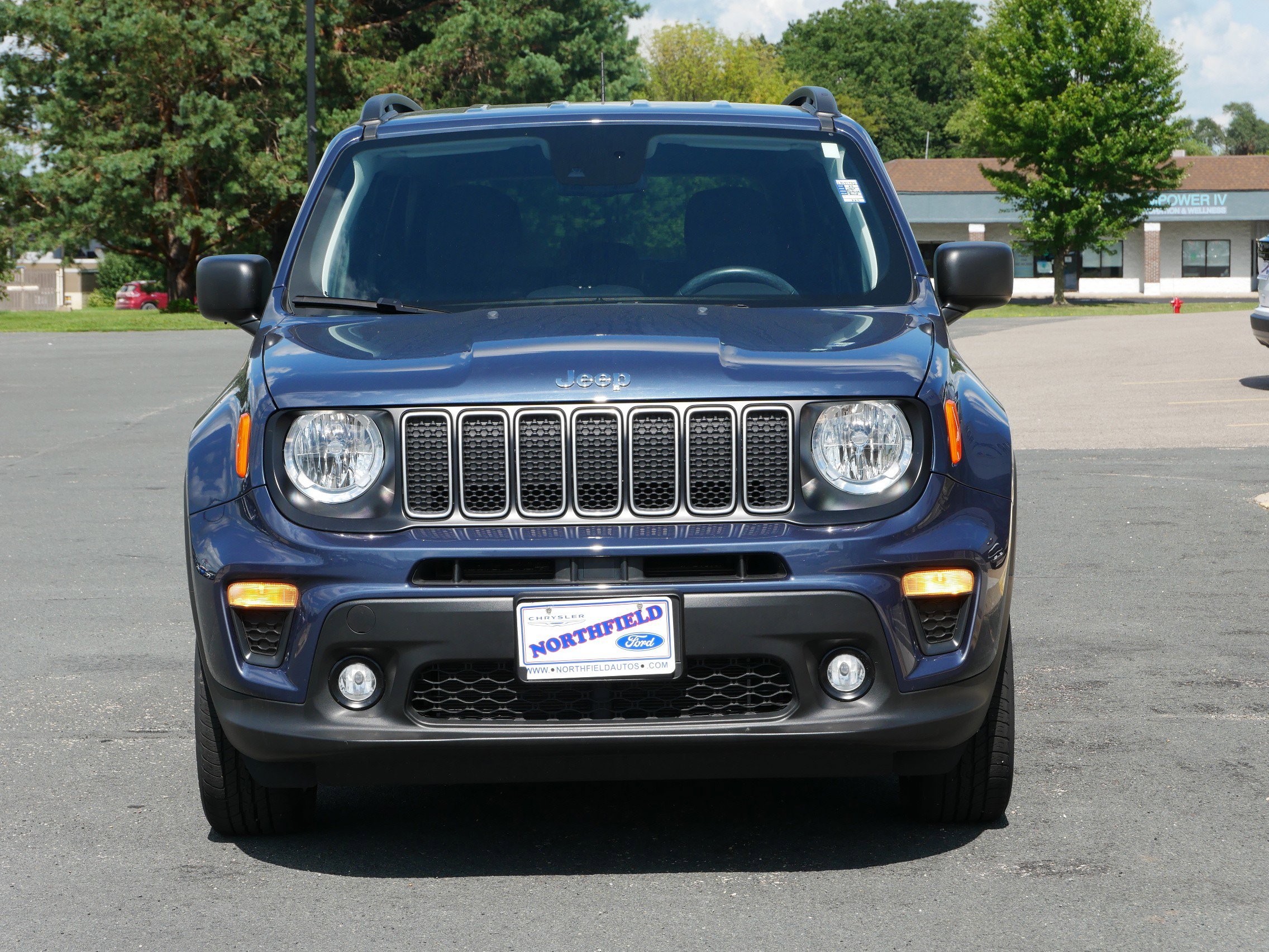 2022 Jeep Renegade Latitude photo 3