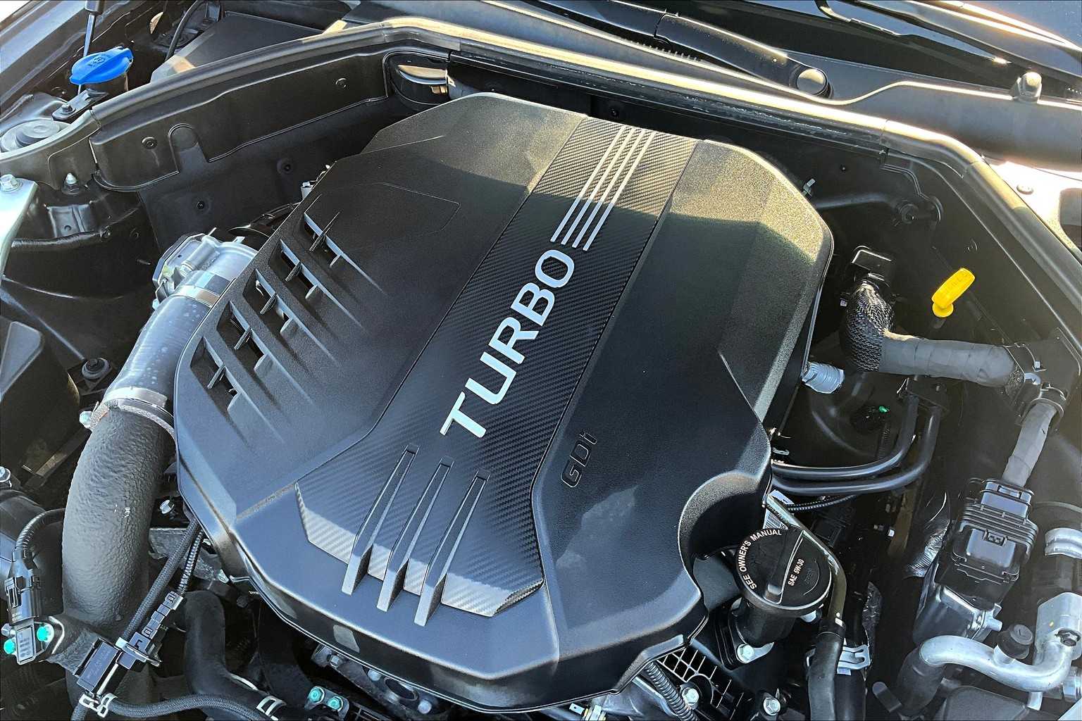 2022 Genesis G70 3.3T photo 31