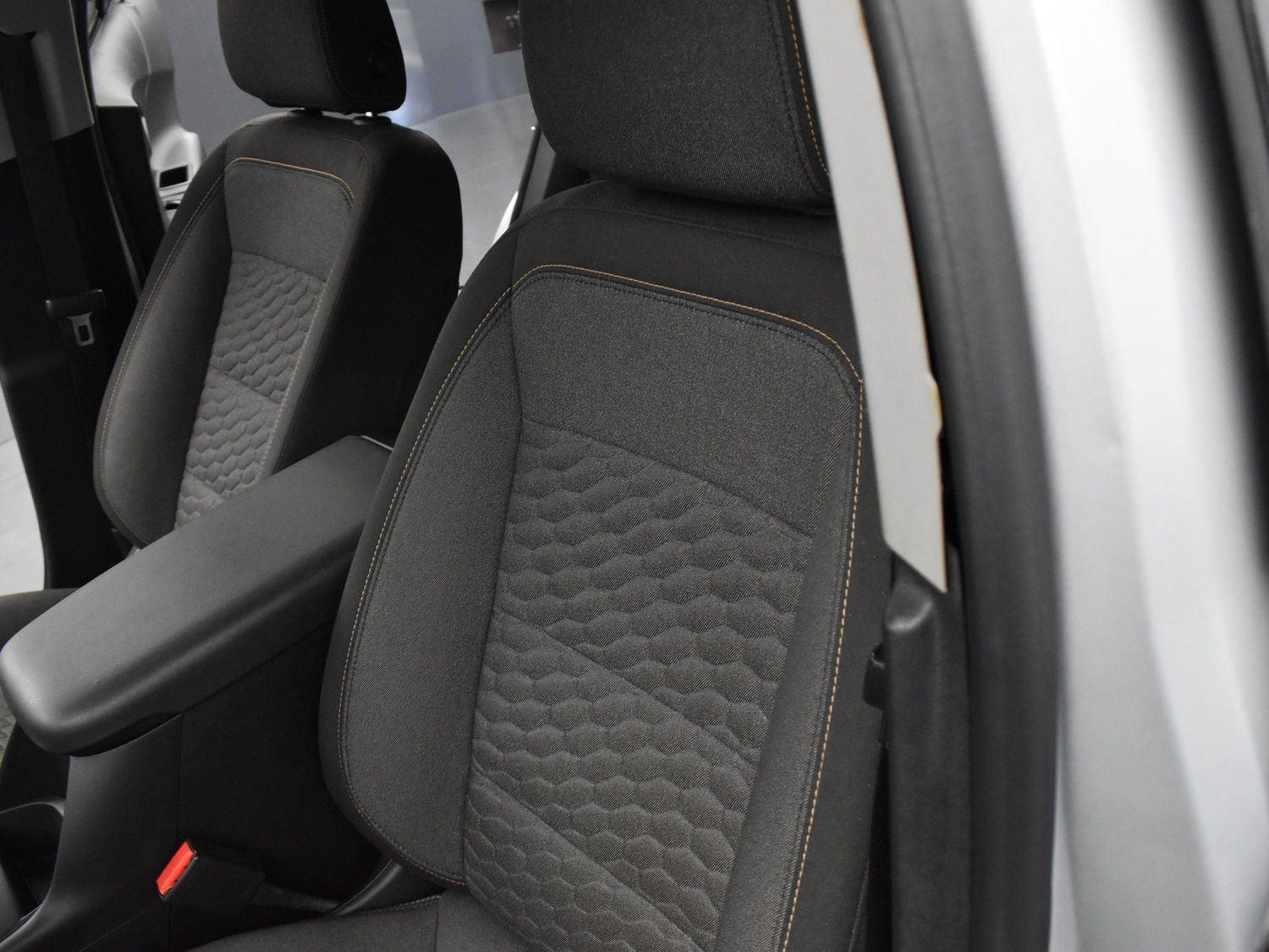 2020 Chevrolet Equinox LT photo 17