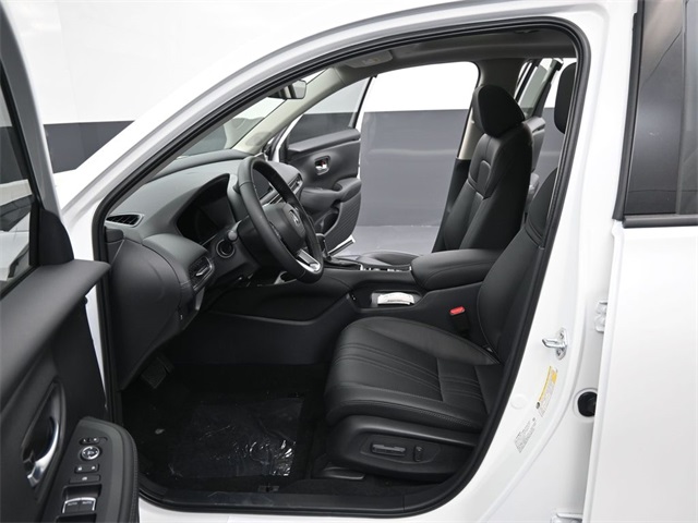 2026 Honda HR-V EX-L photo 3