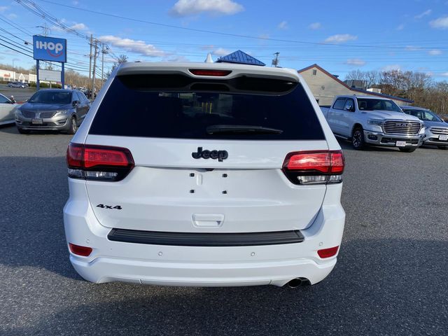 2021 Jeep Grand Cherokee Laredo X photo 4