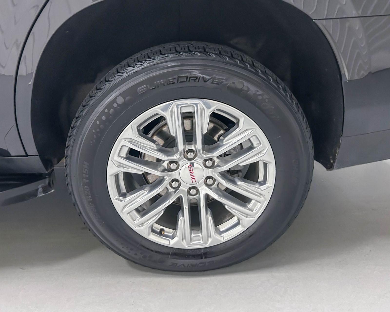 2023 Gmc Yukon SLT photo 19