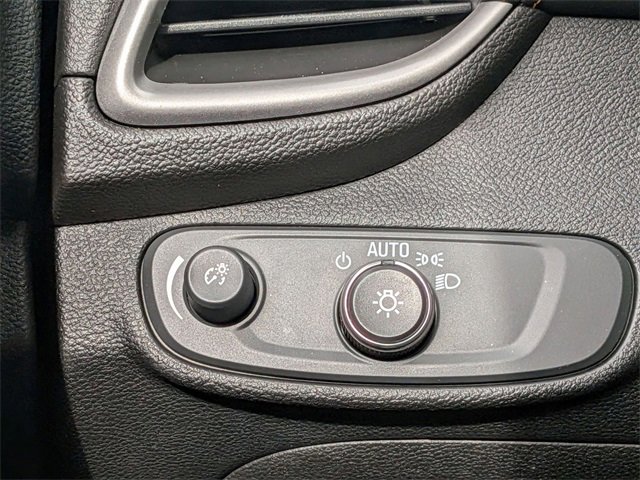 2020 Chevrolet Trax LS photo 18
