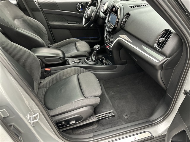 2018 Mini Cooper S ALL4 photo 15