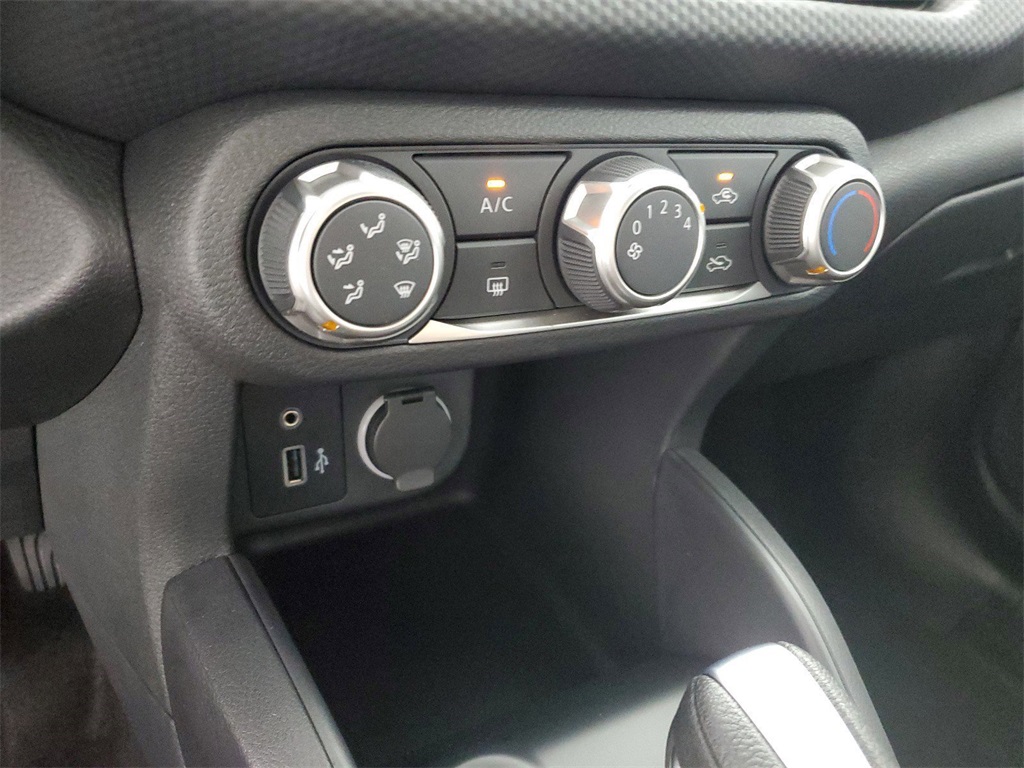 2024 Nissan Kicks S photo 21
