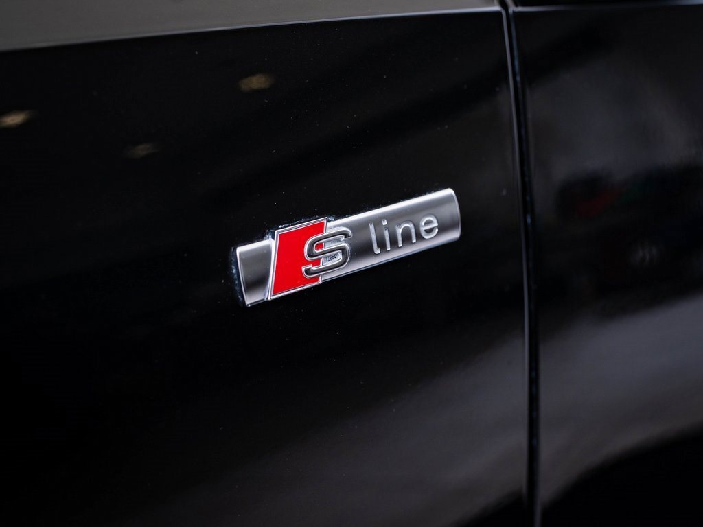 2022 Audi Q3 S line Premium Plus photo 15