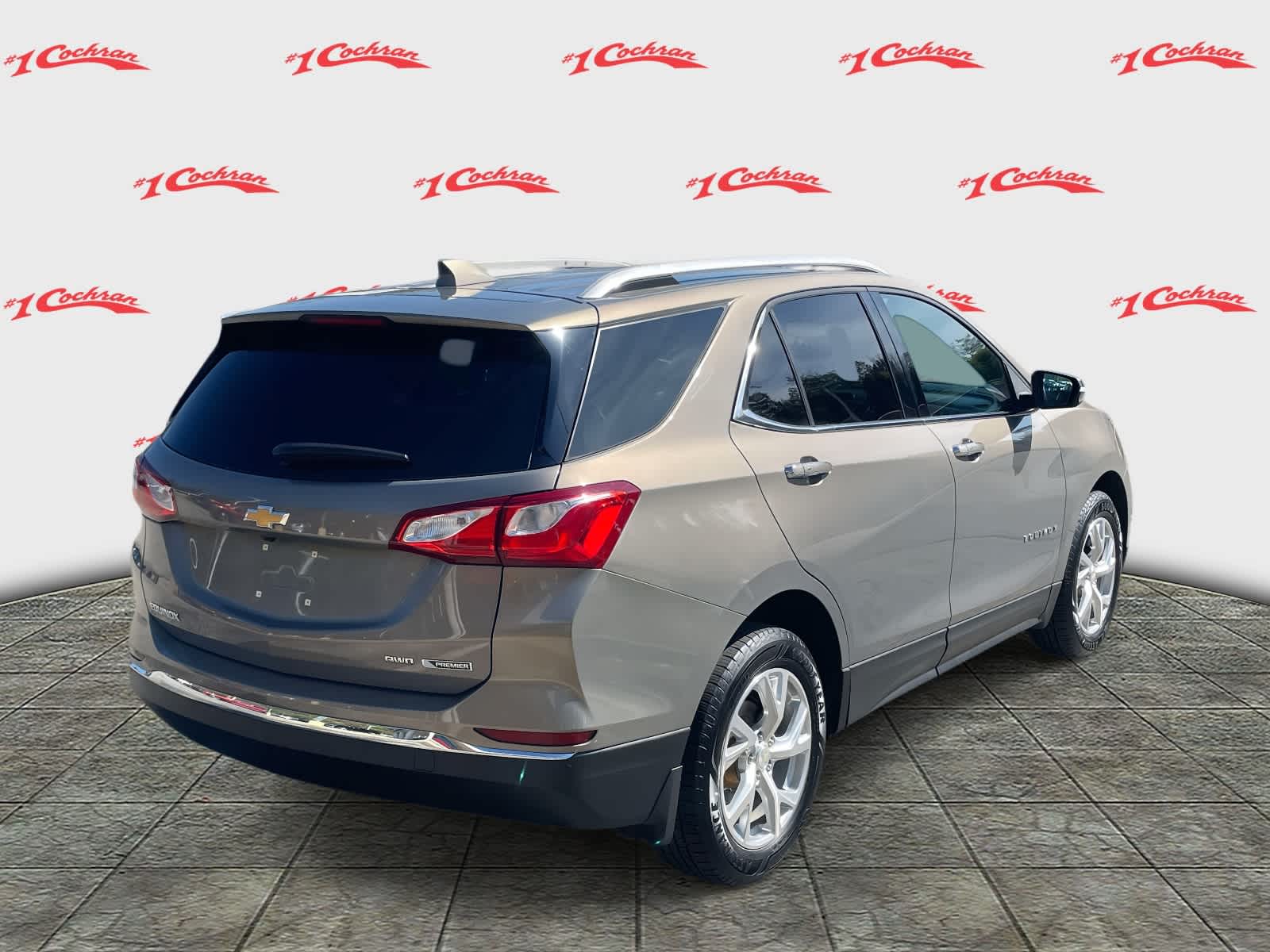 2018 Chevrolet Equinox Premier photo 3