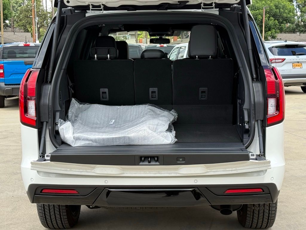 2025 Ford Expedition Platinum photo 15