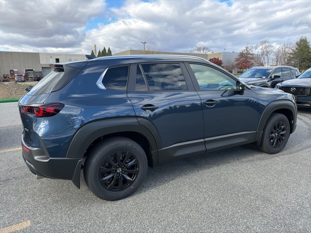 2026 Mazda CX-50 2.5 Preferred photo 3