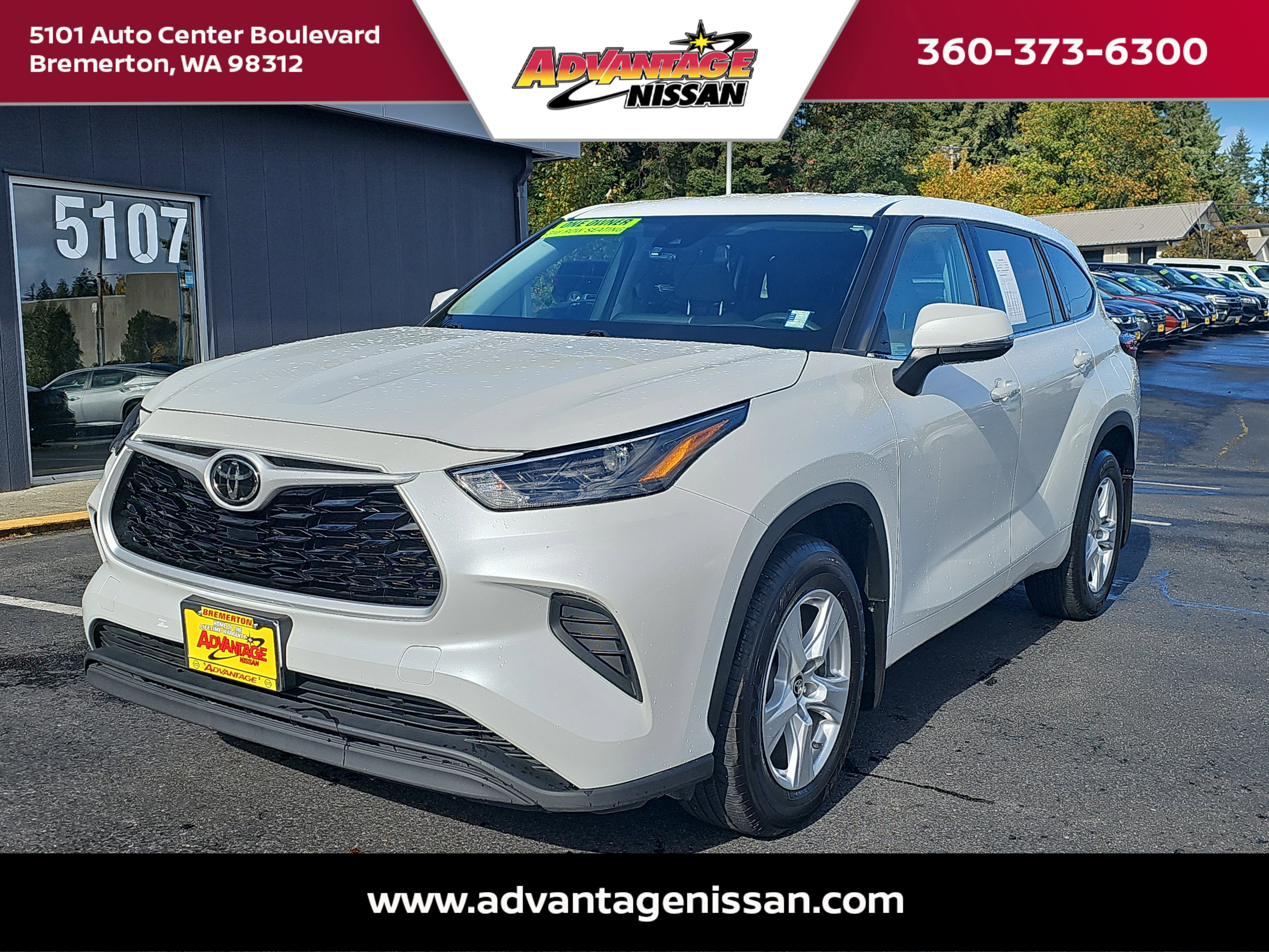2022 Toyota Highlander L's photo