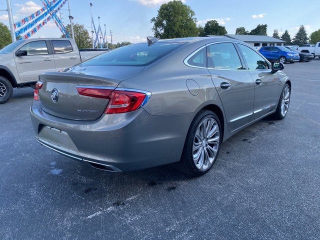2017 Buick LaCrosse Essence photo 3