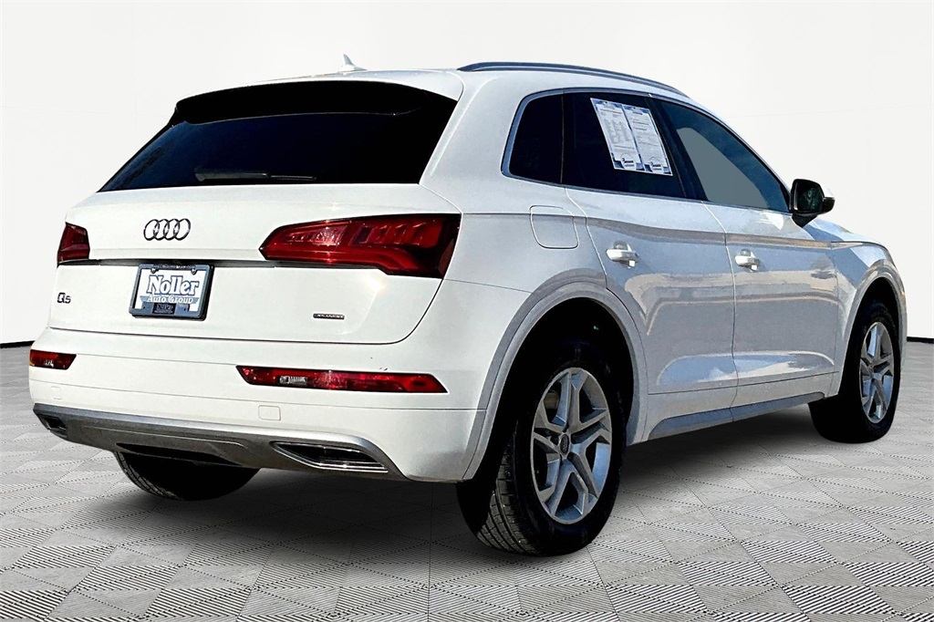 Used 2019 Audi Q5 Premium with VIN WA1ANAFY9K2073183 for sale in Kansas City