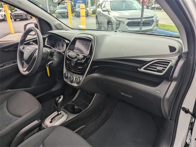 2022 Chevrolet Spark 1LT photo 12