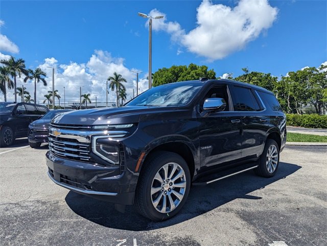 2026 Chevrolet Tahoe Premier photo 4