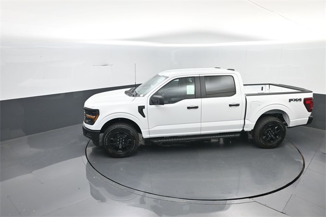 2025 Ford F-150 STX photo 17