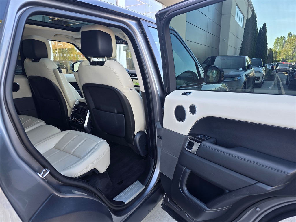 2021 Land Rover Range Rover Sport HSE Silver Edition photo 25