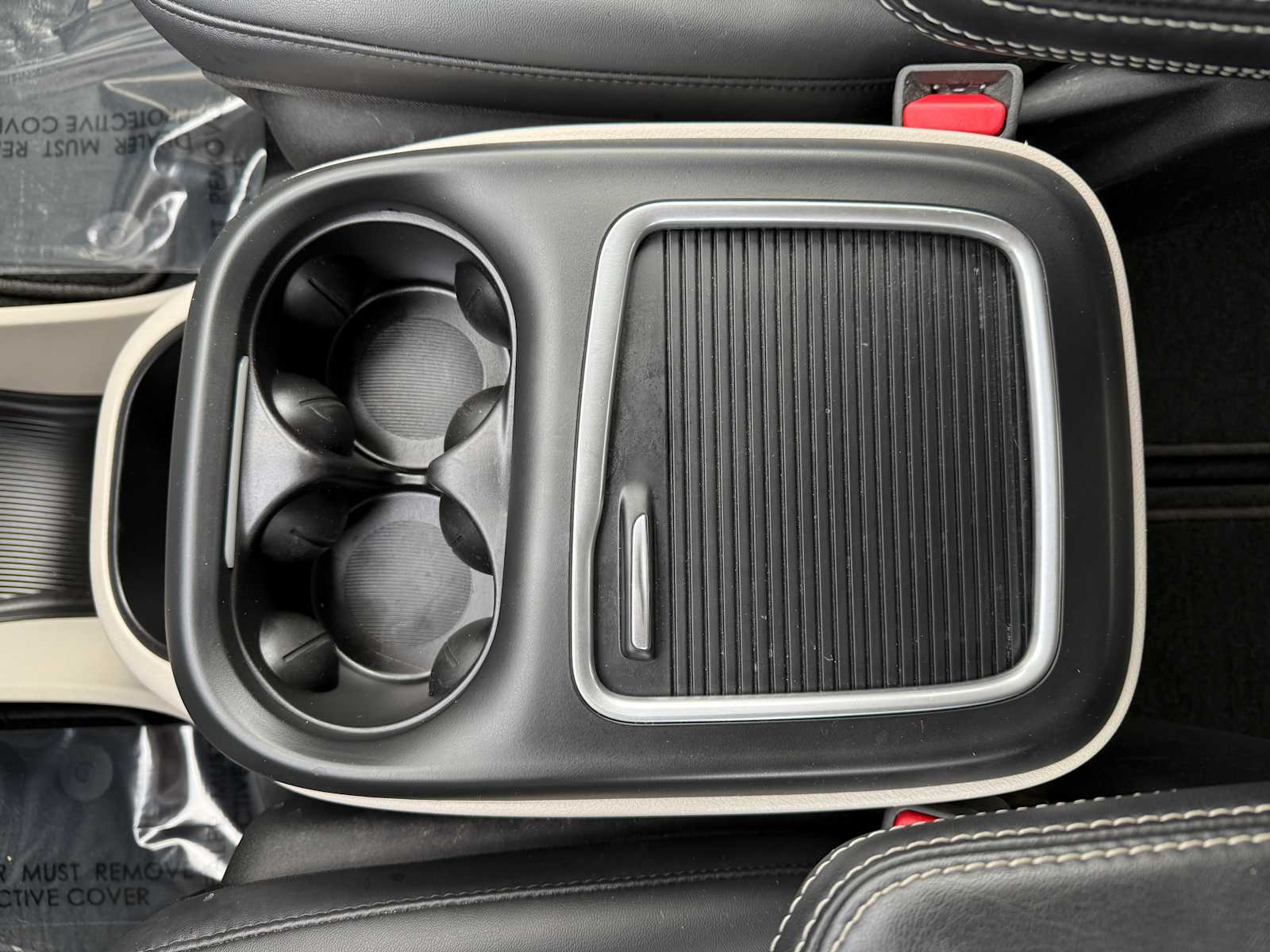 2024 Chrysler Pacifica Touring L photo 28