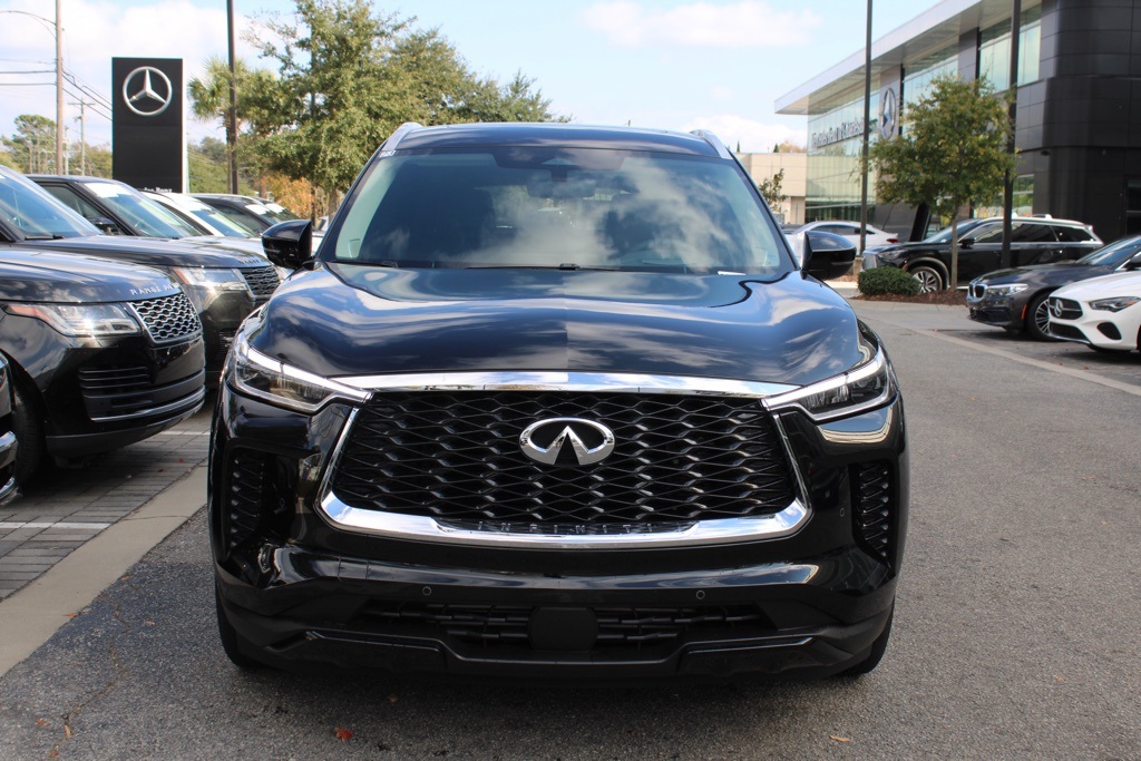 2025 Infiniti QX60 Luxe photo 2
