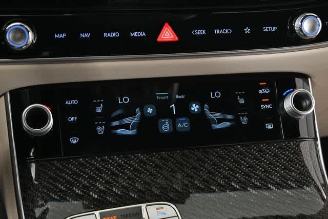 2026 Genesis GV70 3.5T Sport Prestige photo 21