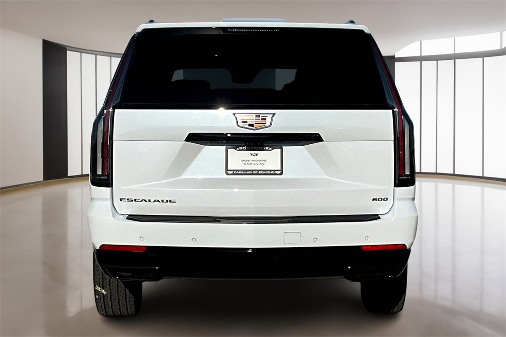 2026 Cadillac Escalade ESV Sport photo 4