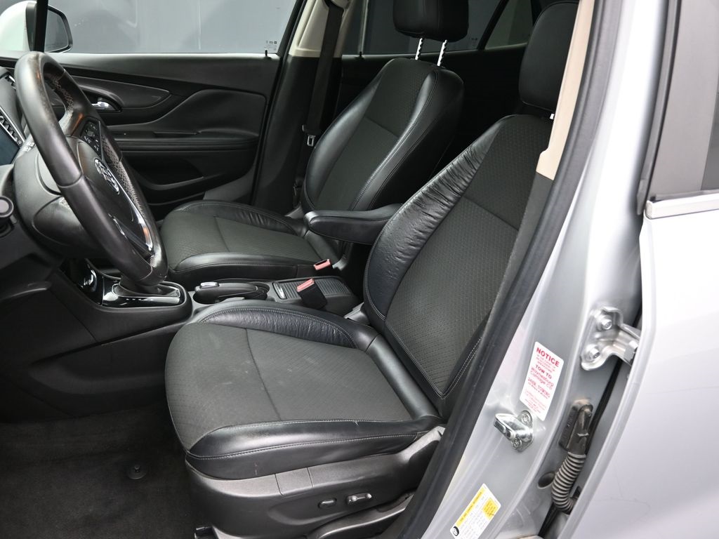 2017 Buick Encore Preferred photo 11
