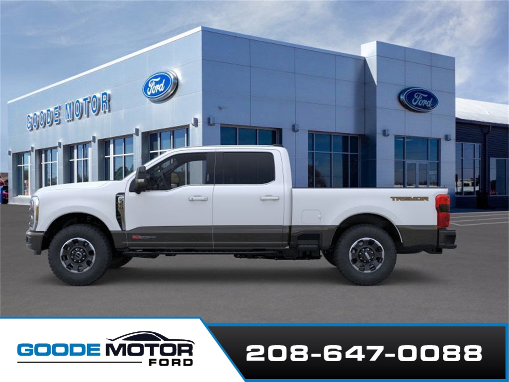 2025 Ford F-350 King Ranch photo 3