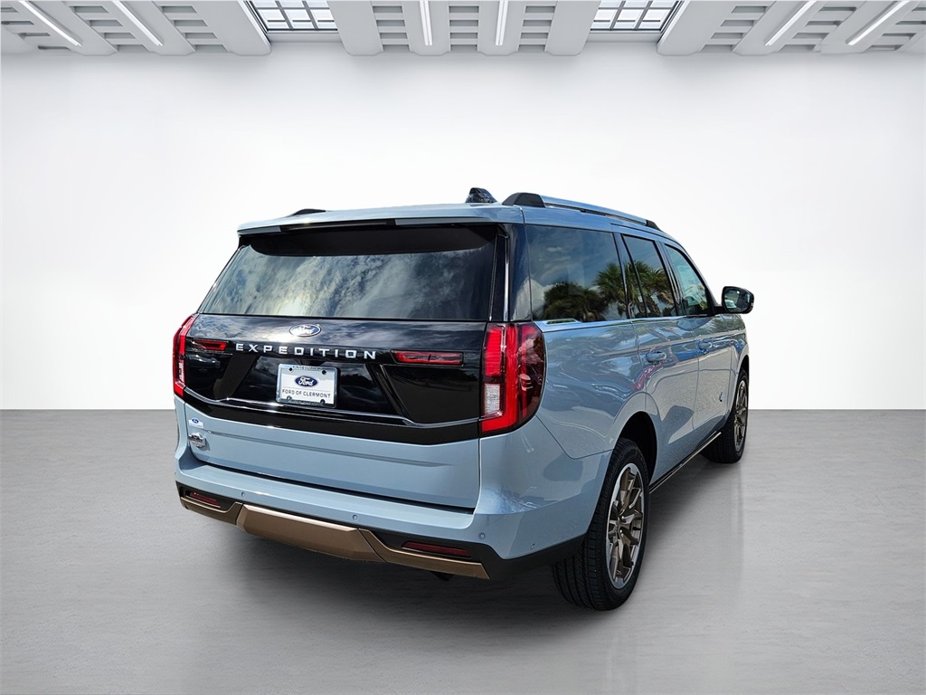 2025 Ford Expedition King Ranch photo 4