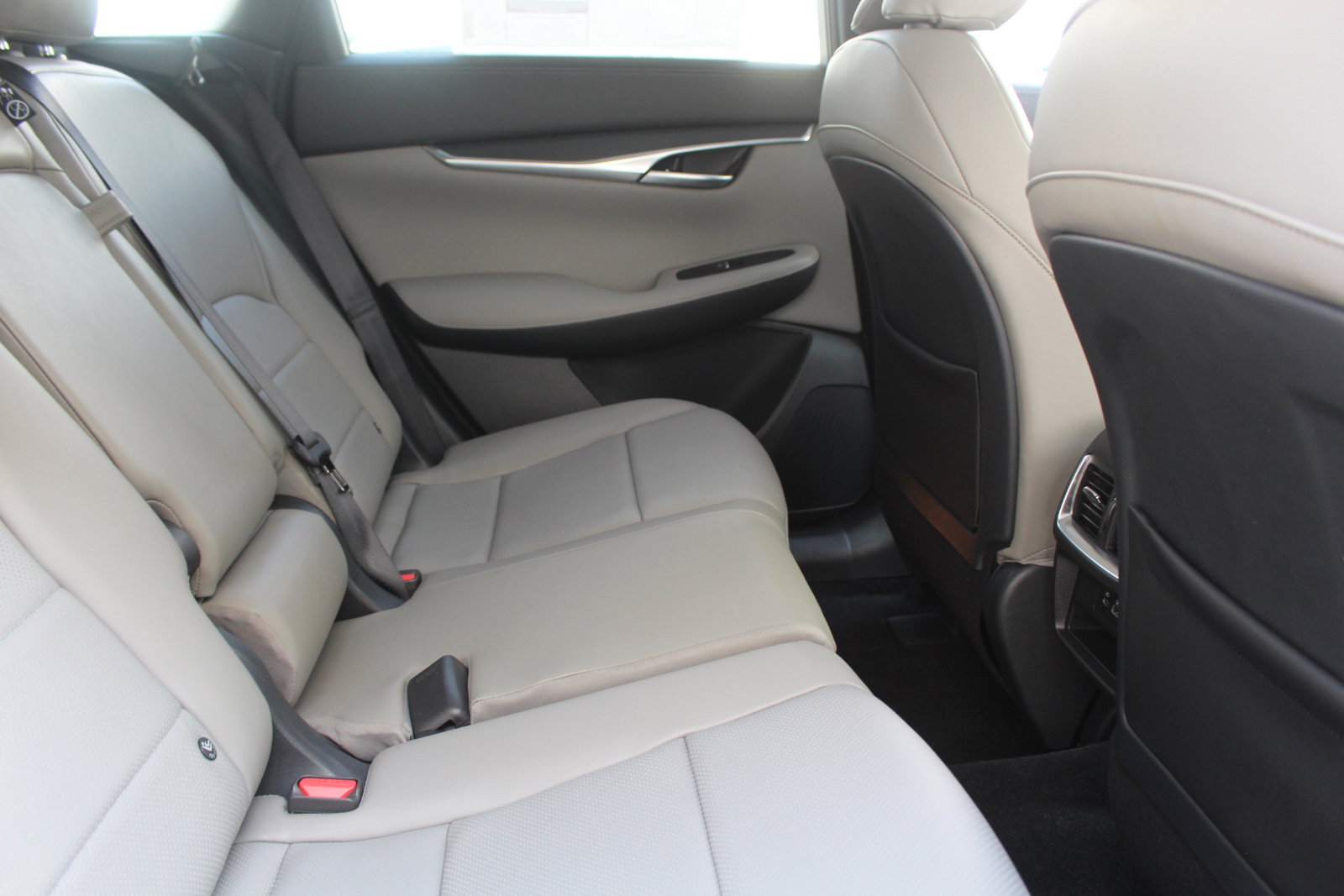 2025 Infiniti QX50 Luxe photo 19