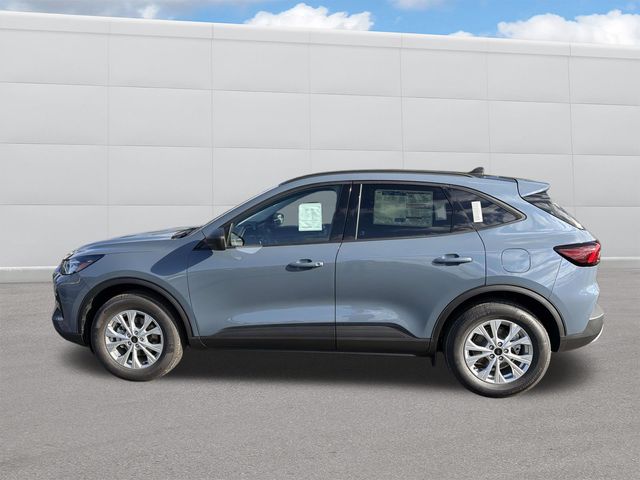 2025 Ford Escape Active photo 2