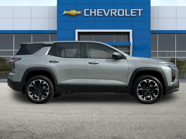 2026 Chevrolet Equinox LT photo 3