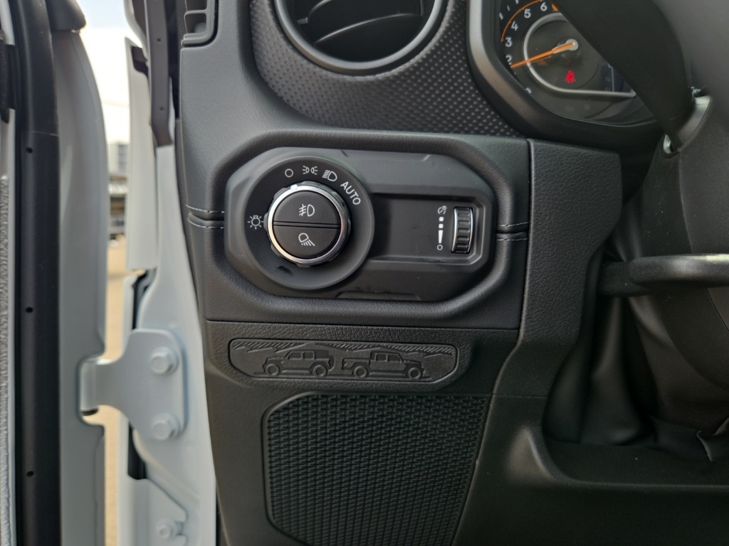 2025 Jeep Gladiator Rubicon photo 15