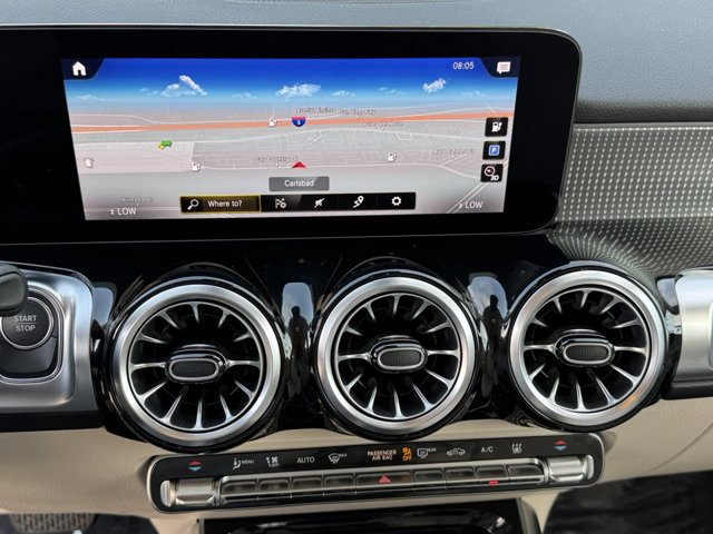 2023 Mercedes Benz EQB 300 4MATIC photo 19