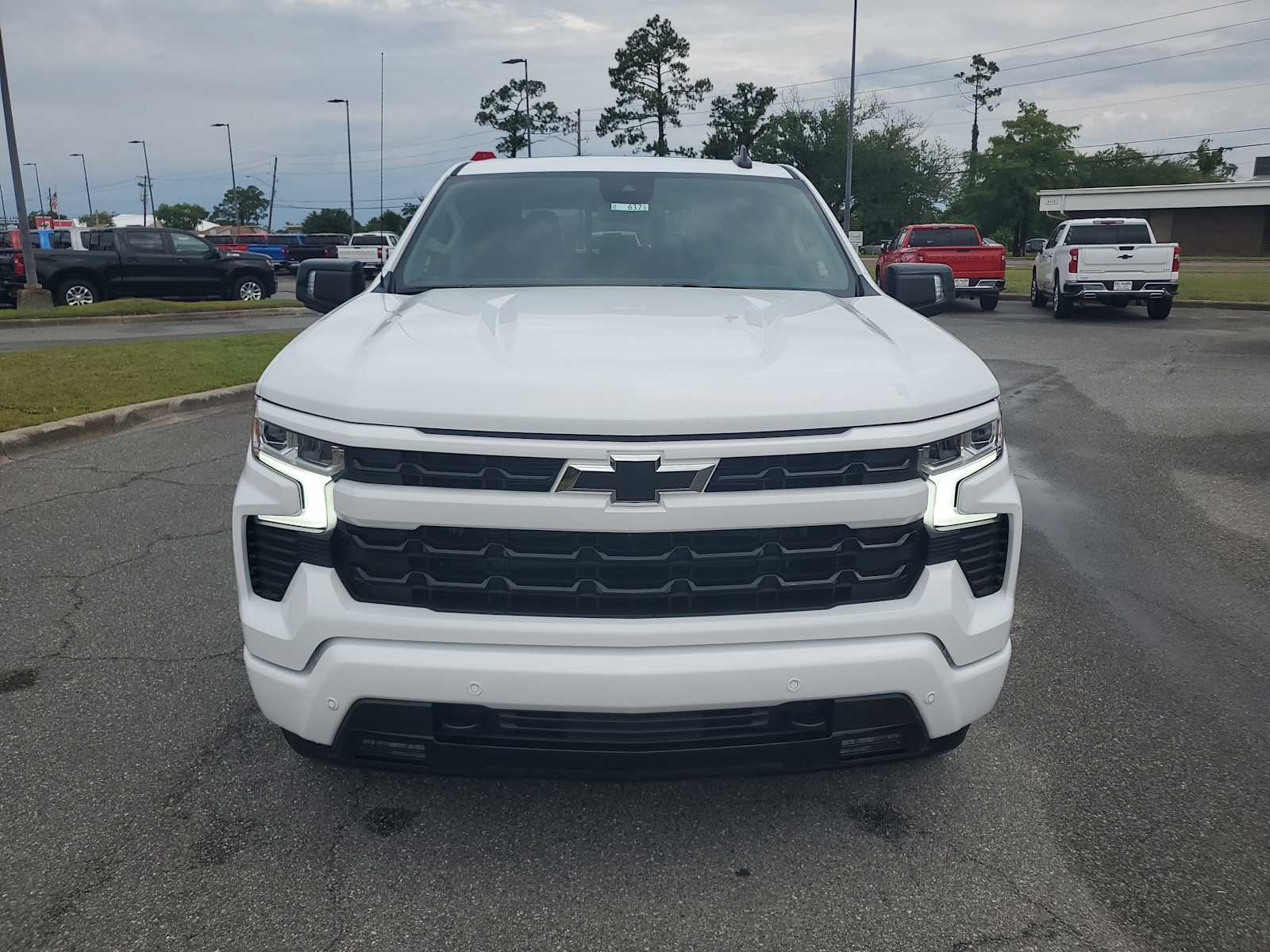 2025 Chevrolet Silverado 1500 RST photo 9