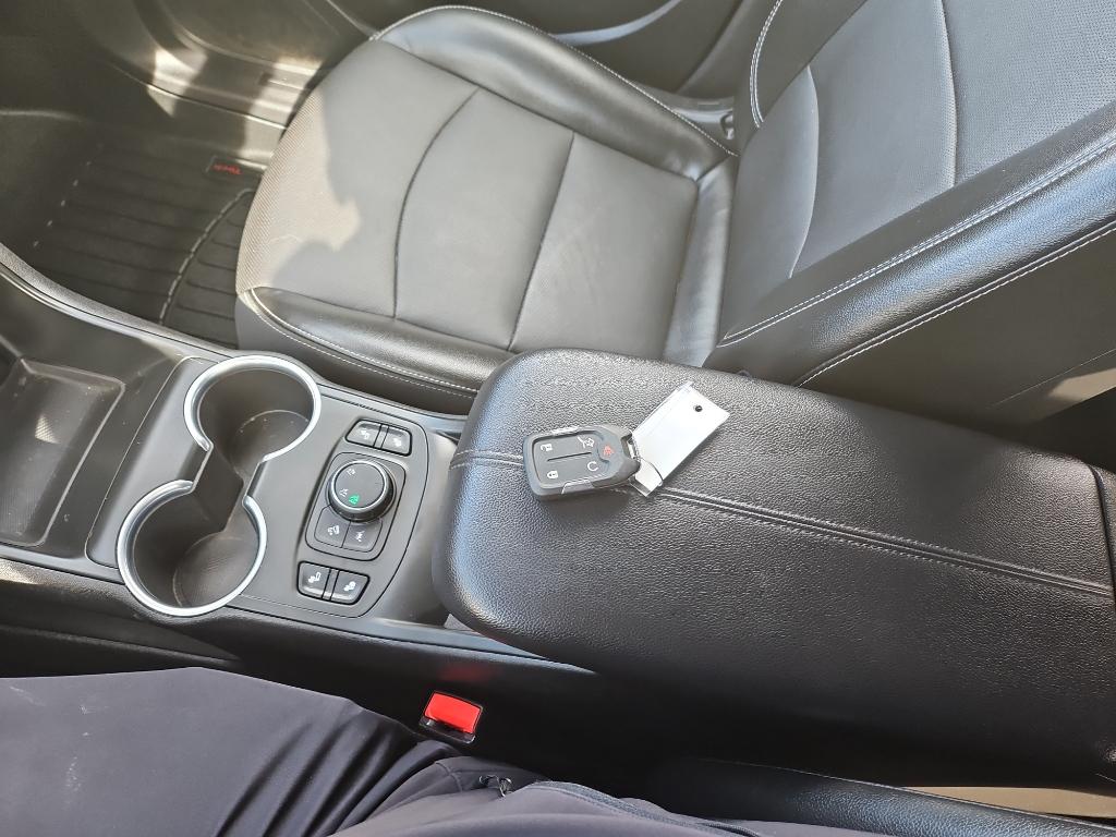 2022 Gmc Terrain SLT photo 12